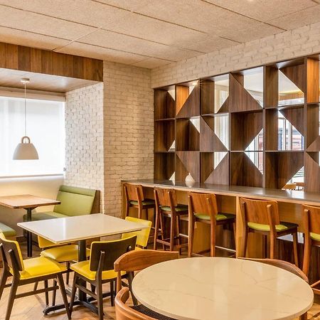 Fairfield By Marriott Inn And Suites Cancun Downtown Bagian luar foto